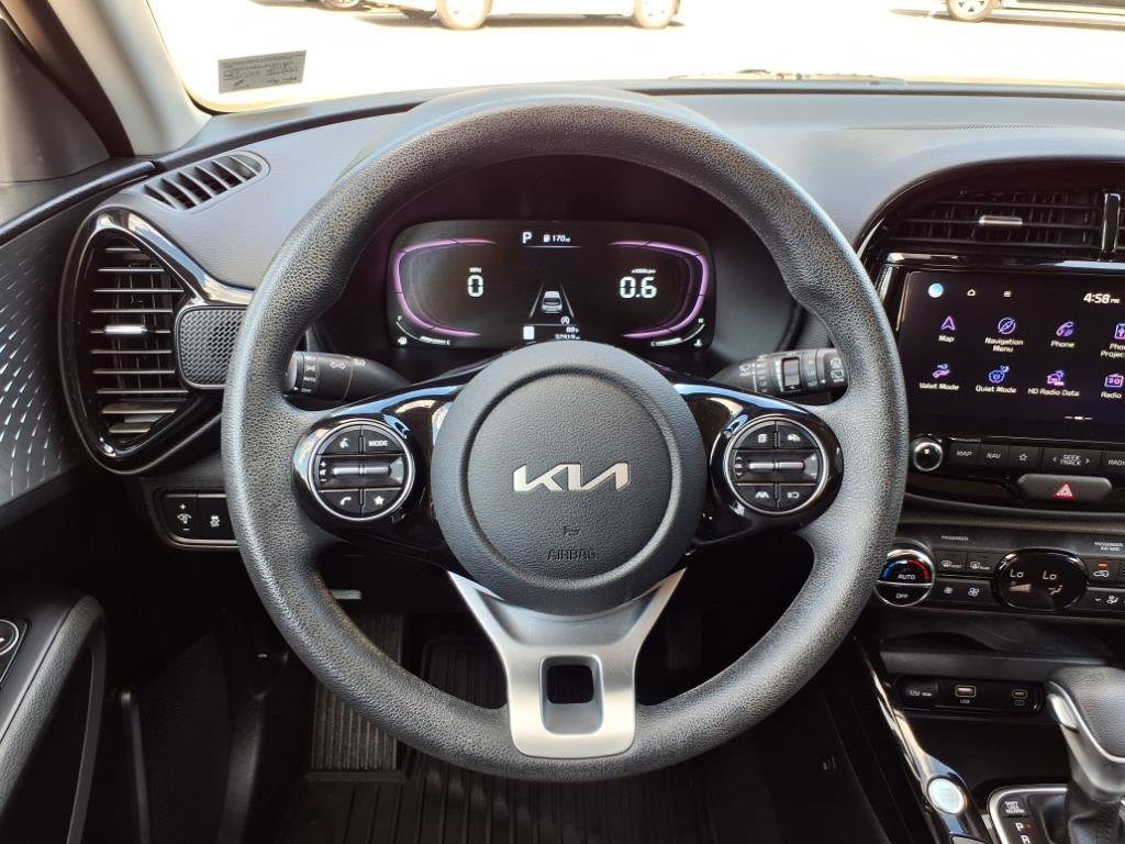 Used 2023 Kia Soul S image 15