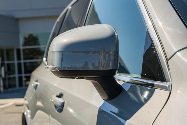 Certified 2025 Volvo XC90 B6 Plus w/ Protection Package Premier AWD/4WD image 17