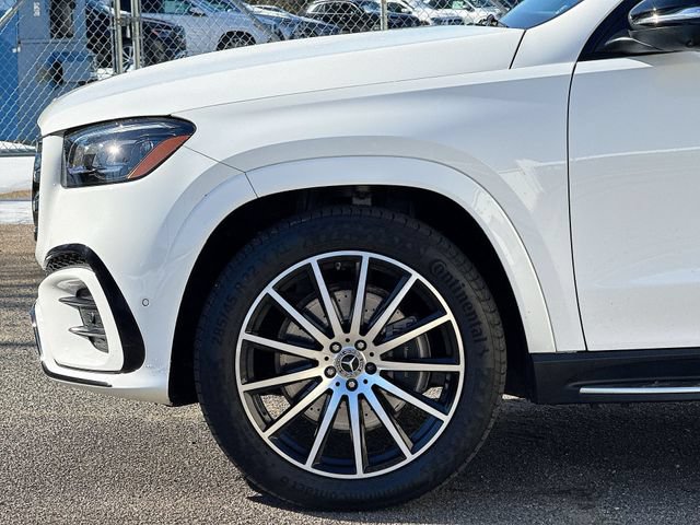 Used 2025 Mercedes-Benz GLS 580 4MATIC image 24