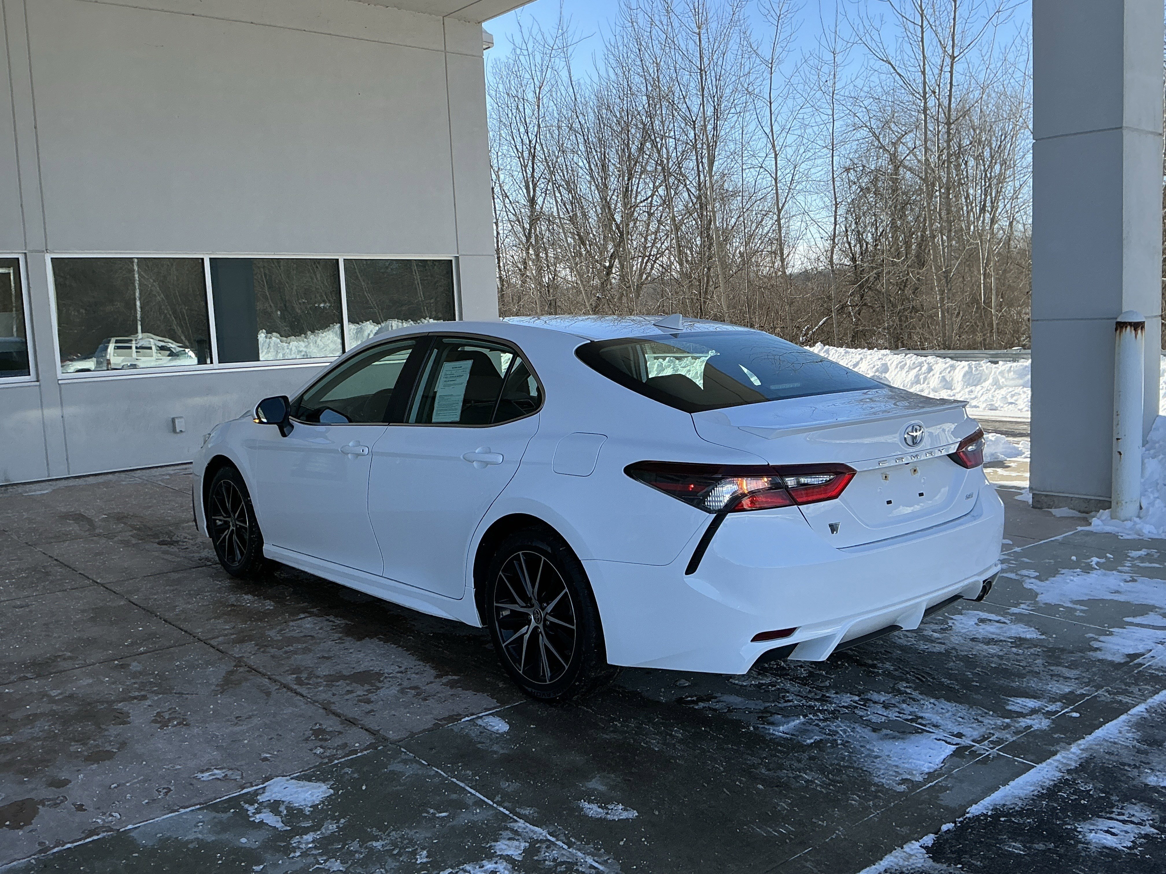 Certified 2024 Toyota Camry SE image 20