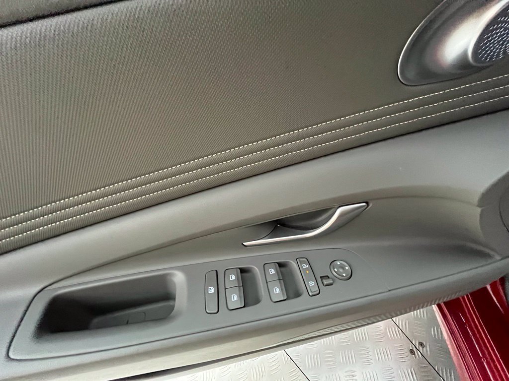 Used 2024 Hyundai Elantra SEL w/ Convenience Package FWD image 36