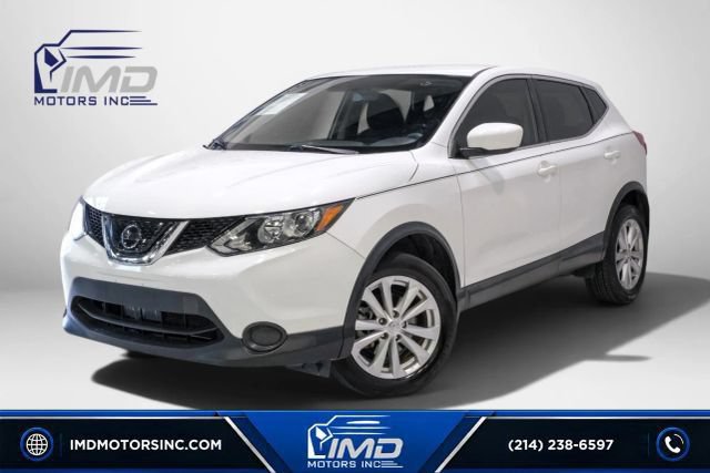 Used 2018 Nissan Rogue Sport S w/ S Appearance Package FWD image 1