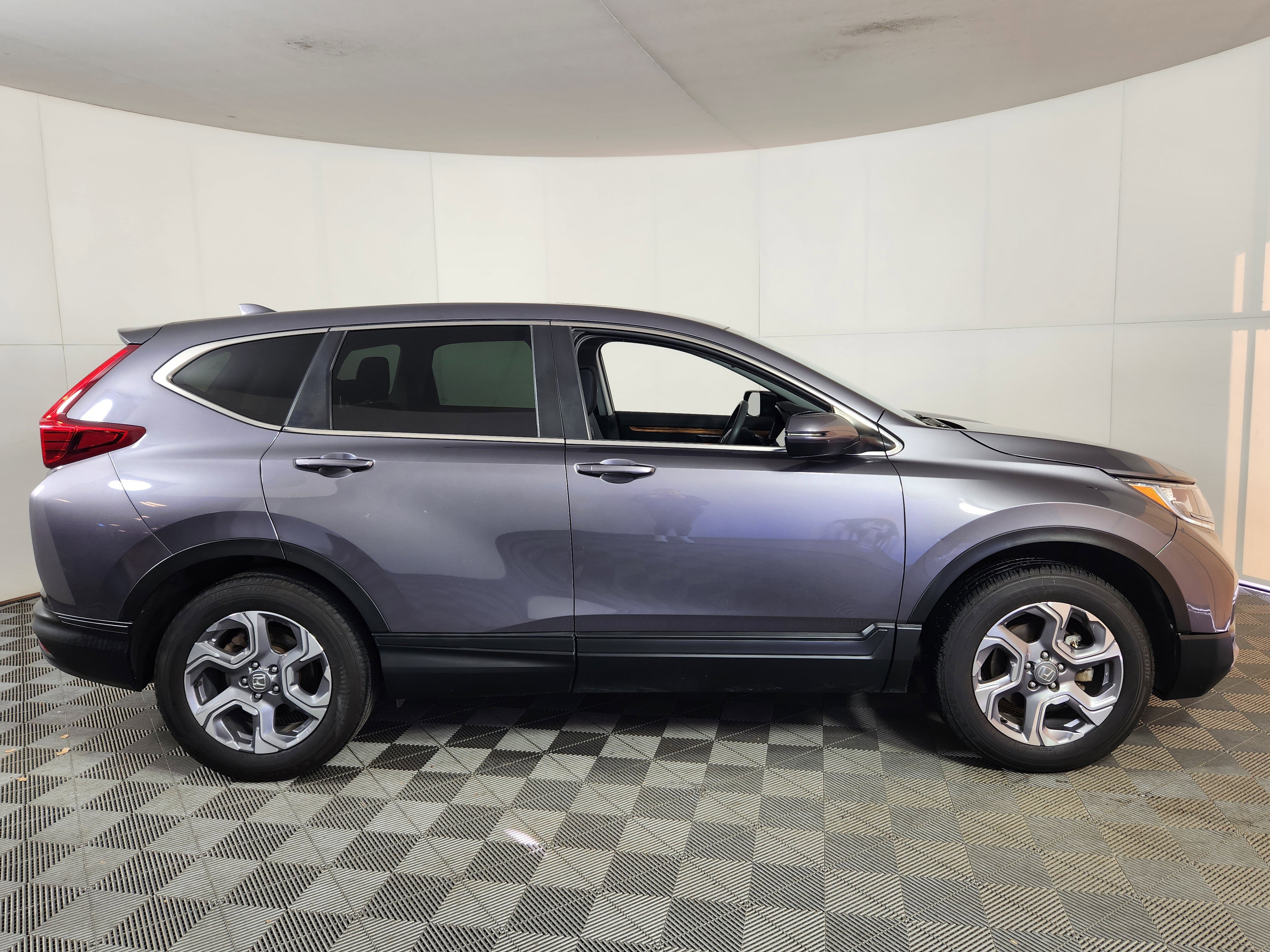 Used 2018 Honda CR-V EX image 8