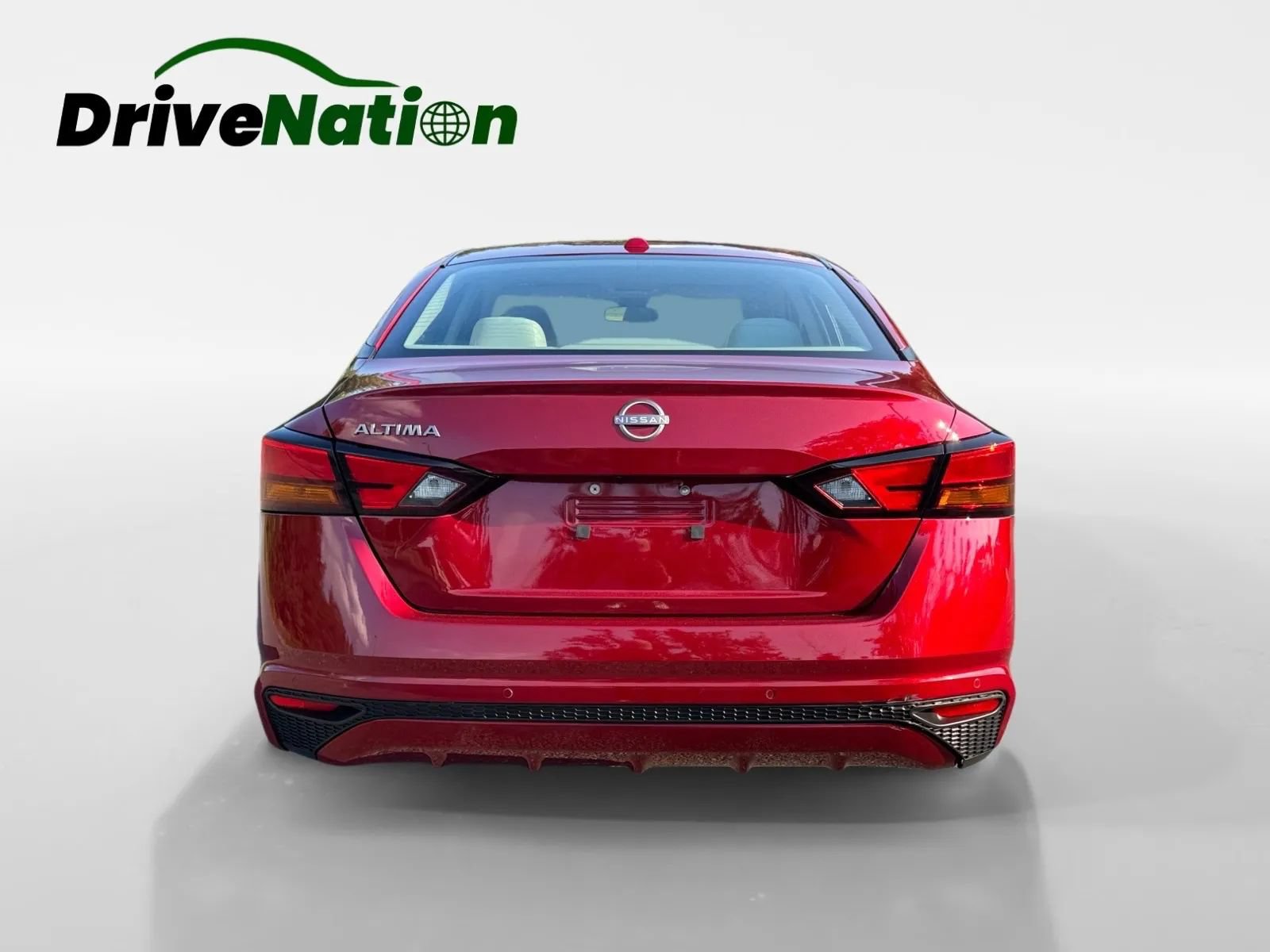 Used 2025 Nissan Altima 2.5 SV FWD image 6