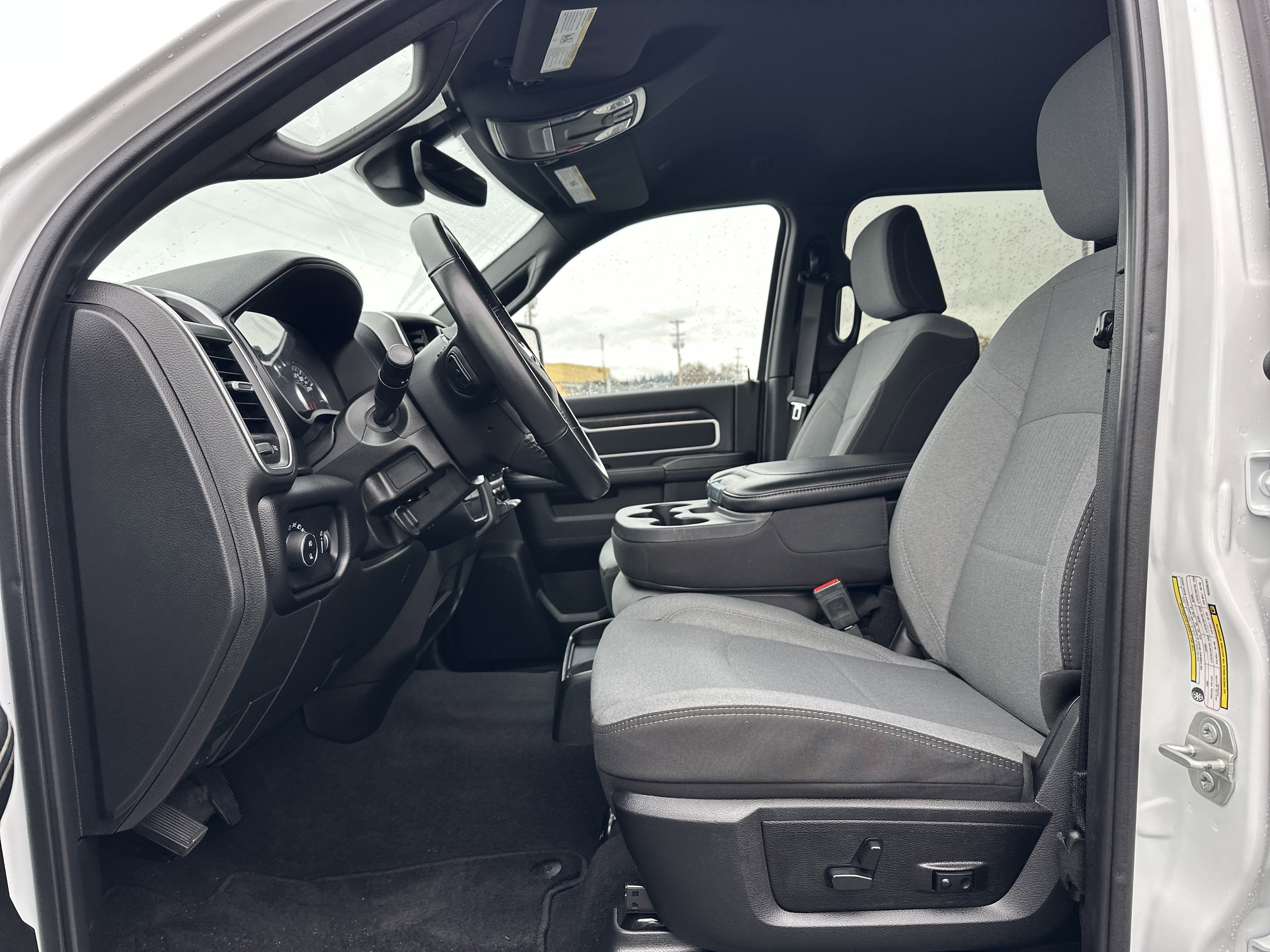 Used 2024 RAM 2500 Big Horn image 10