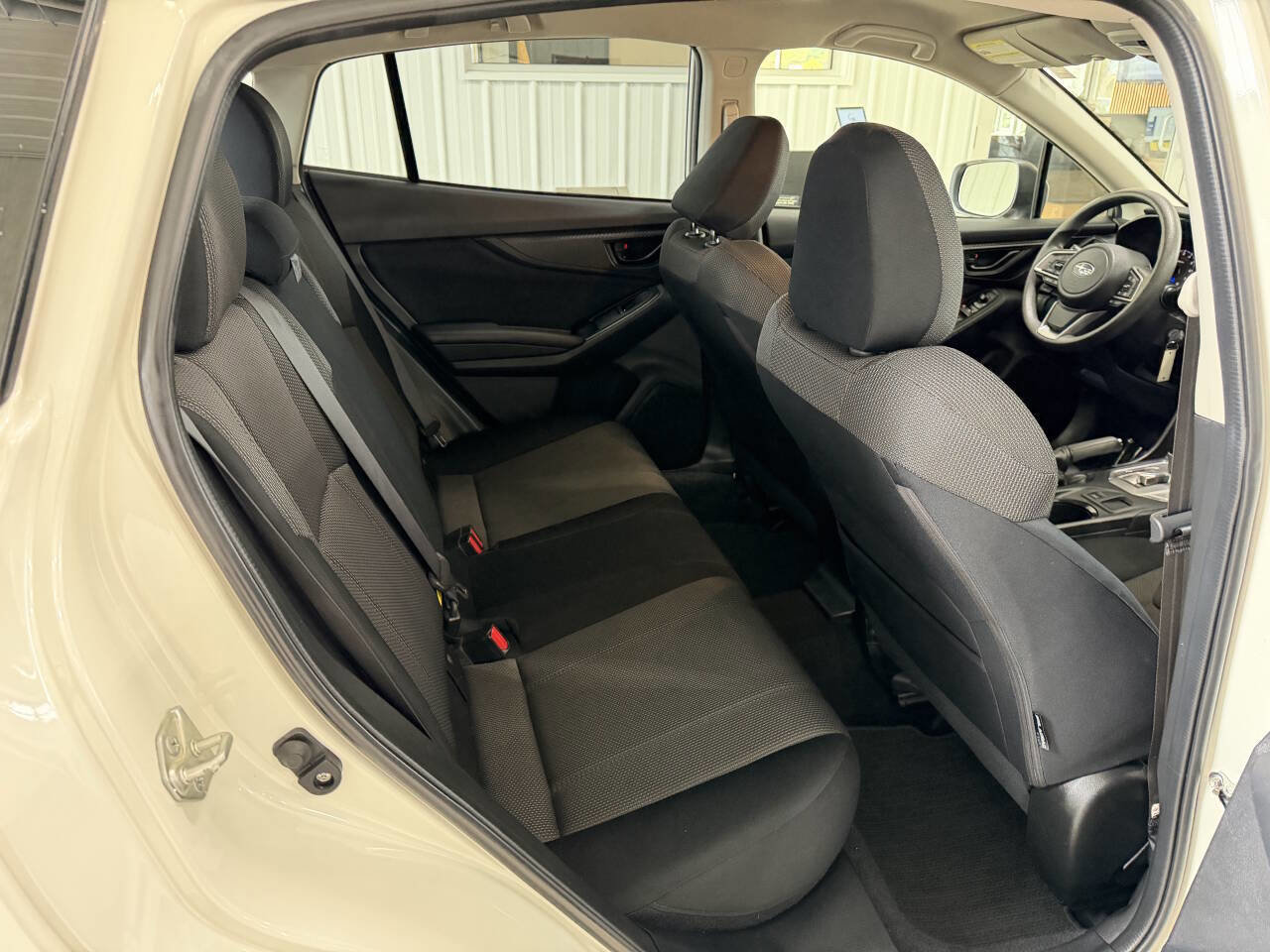 Used 2022 Subaru Crosstrek 2.0i image 9