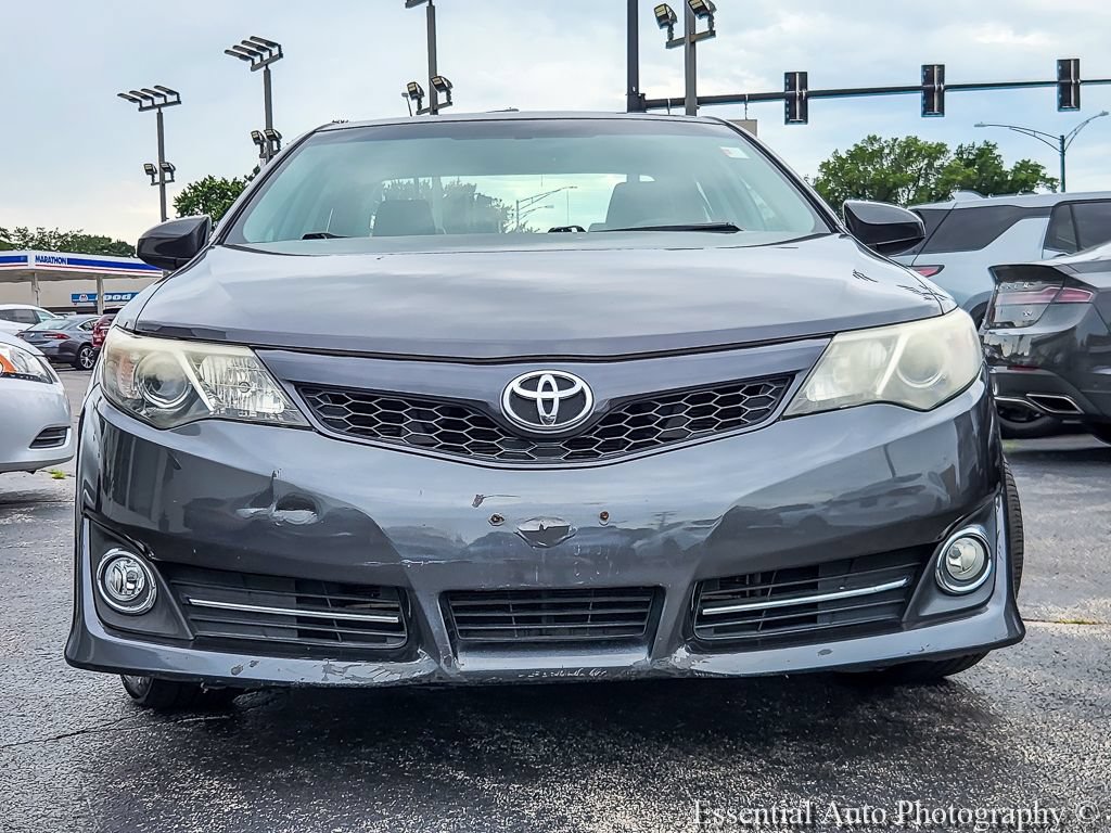 Used 2012 Toyota Camry SE w/ Convenience Pkg FWD image 4