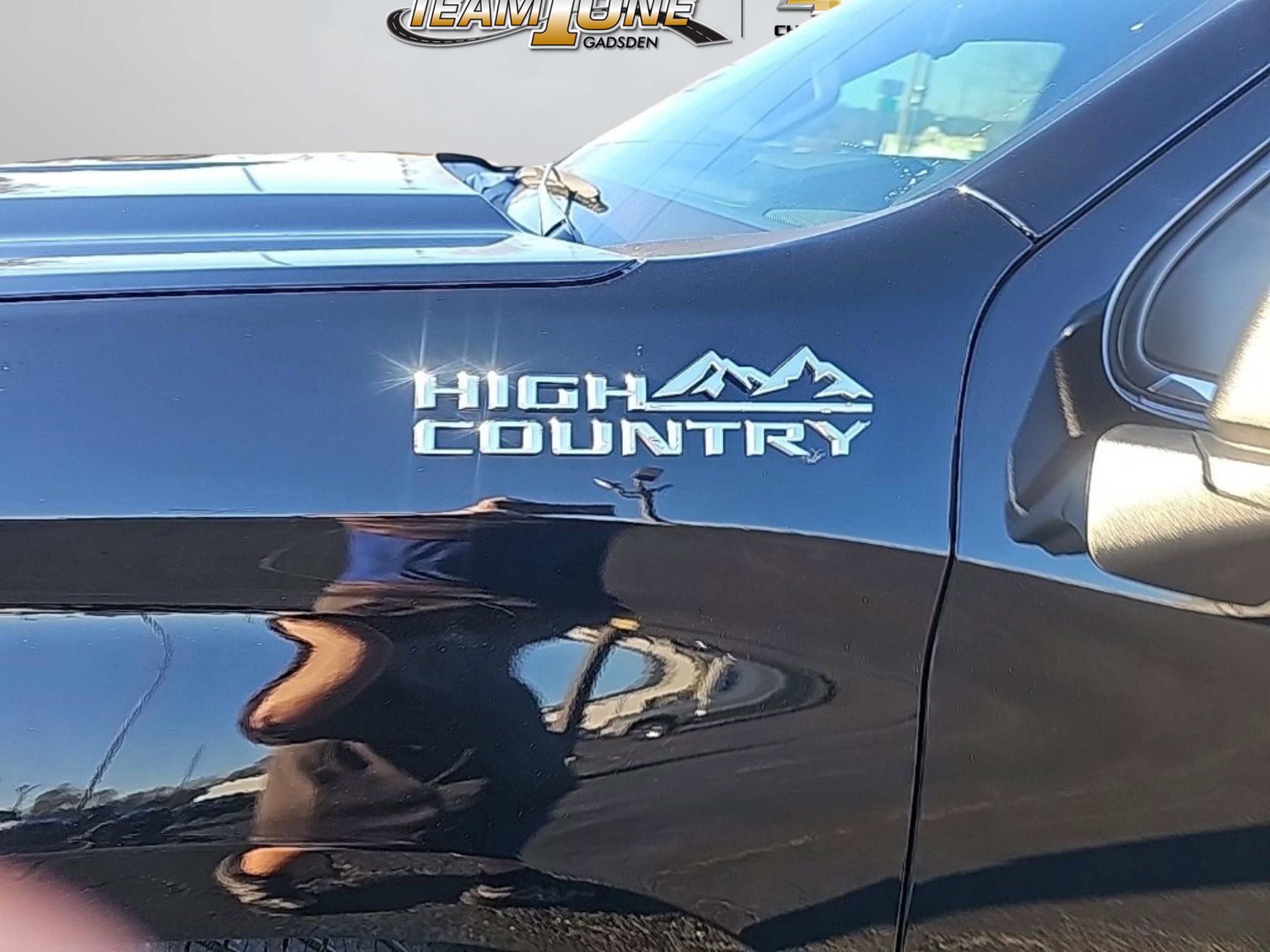 Used 2023 Chevrolet Silverado 1500 High Country w/ High Country Premium Package image 10