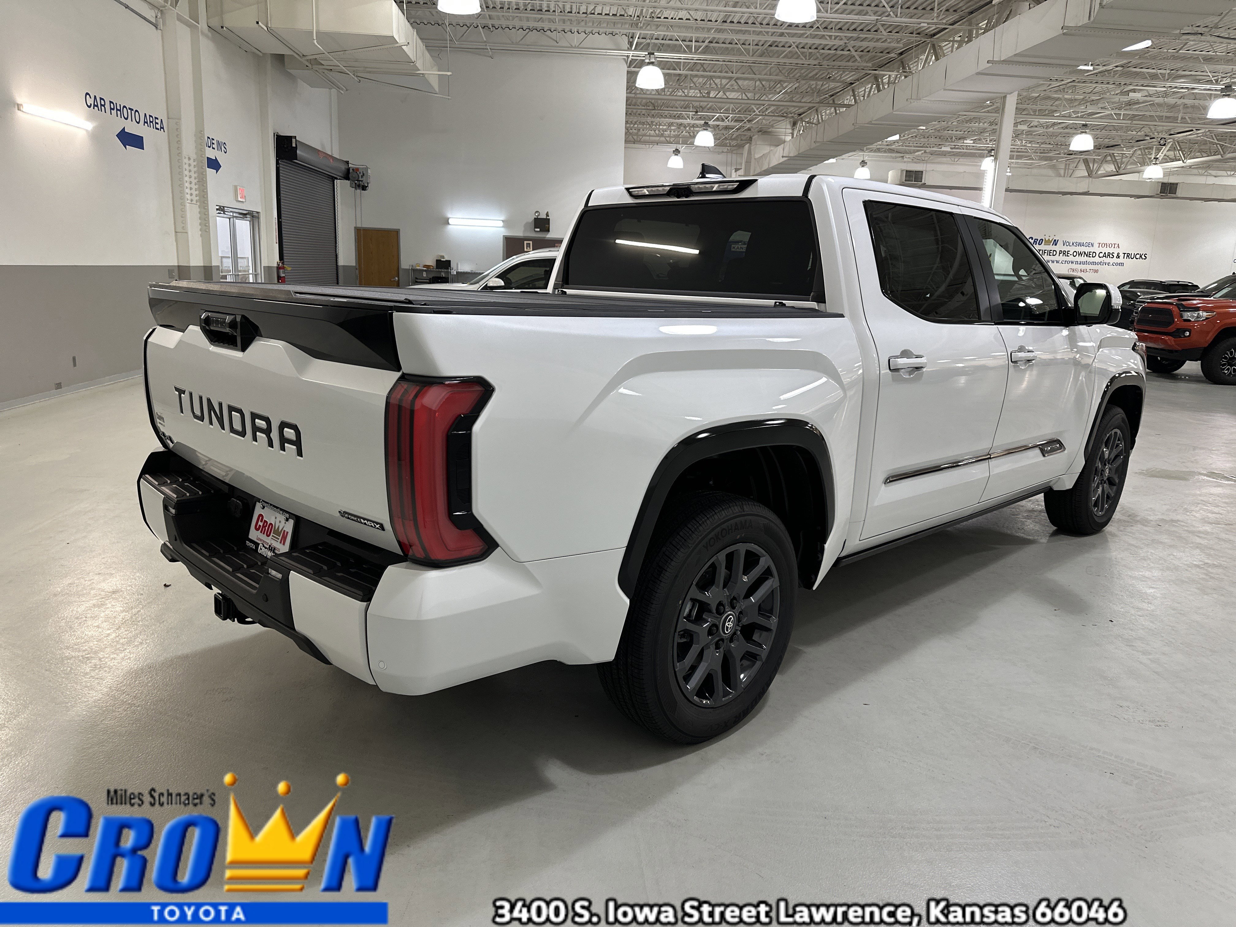 New 2026 Toyota Tundra Platinum image 9