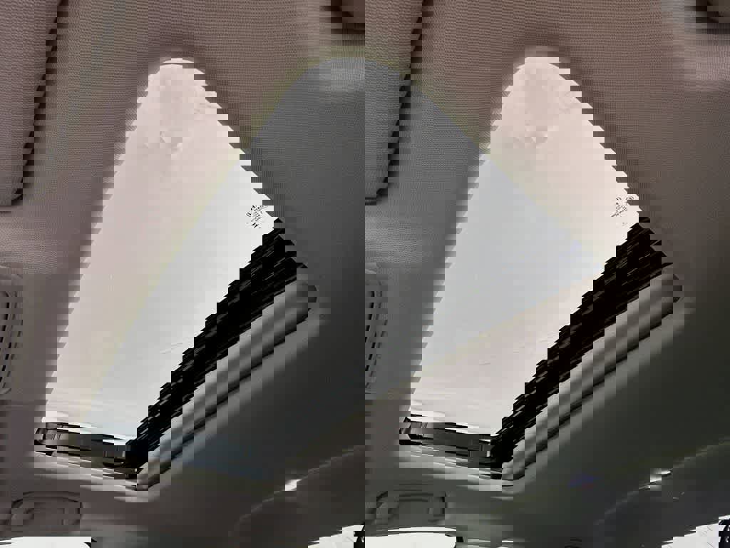 Used 2024 Honda Accord Touring image 30