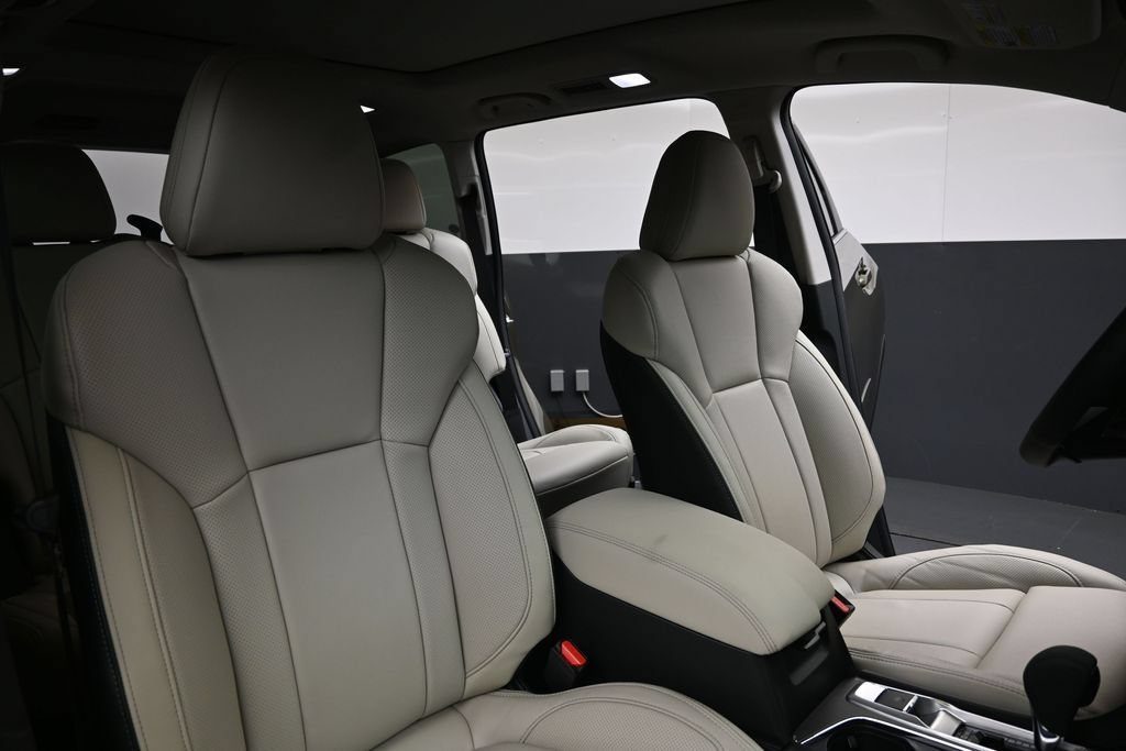 New 2026 Subaru Ascent Limited AWD/4WD image 13