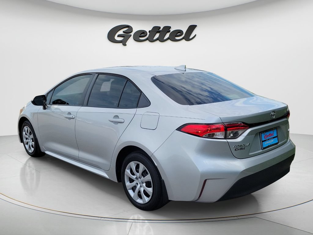 Certified 2023 Toyota Corolla LE FWD image 7