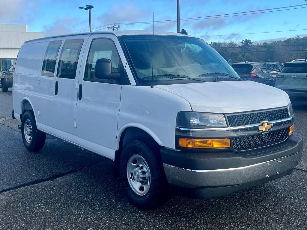 New 2025 Chevrolet Express 2500 w/ Driver Convenience Package RWD image 11