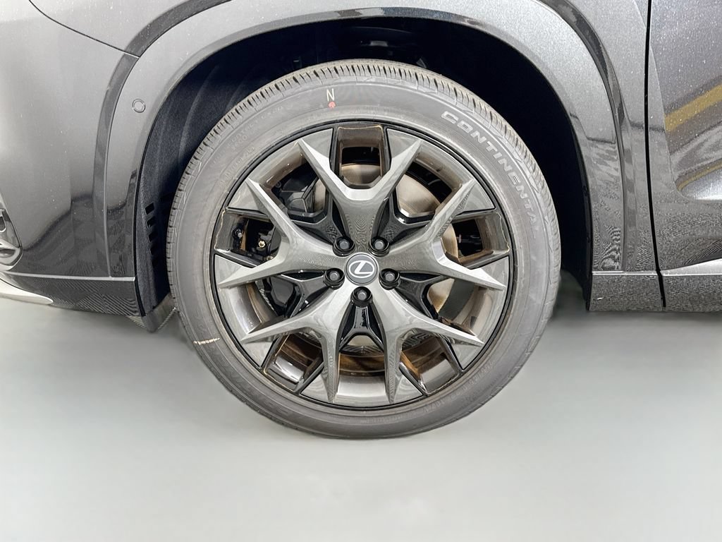 Used 2026 Lexus TX 500h AWD w/ Technology Package image 23