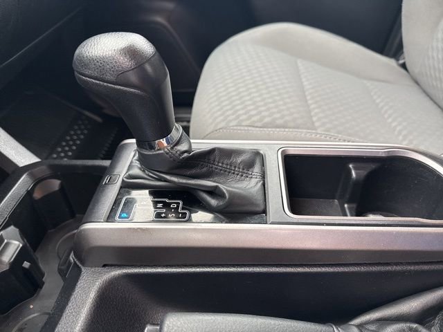 Used 2020 Toyota Tacoma SR5 image 18