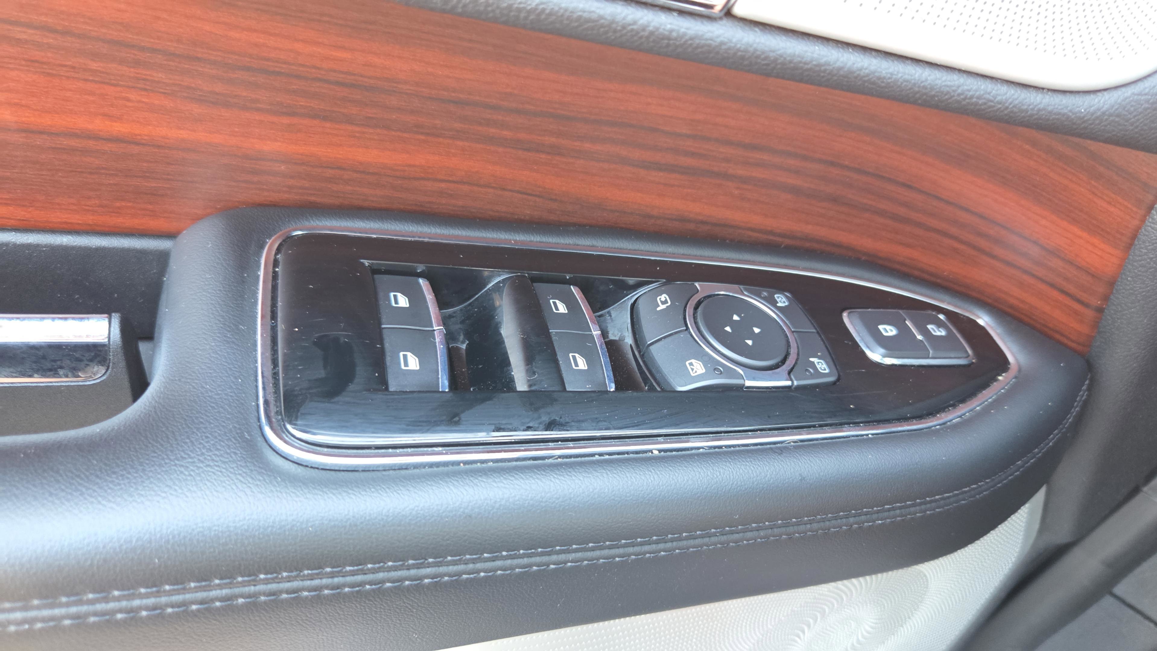 Used 2019 Lincoln Navigator Reserve AWD/4WD image 29