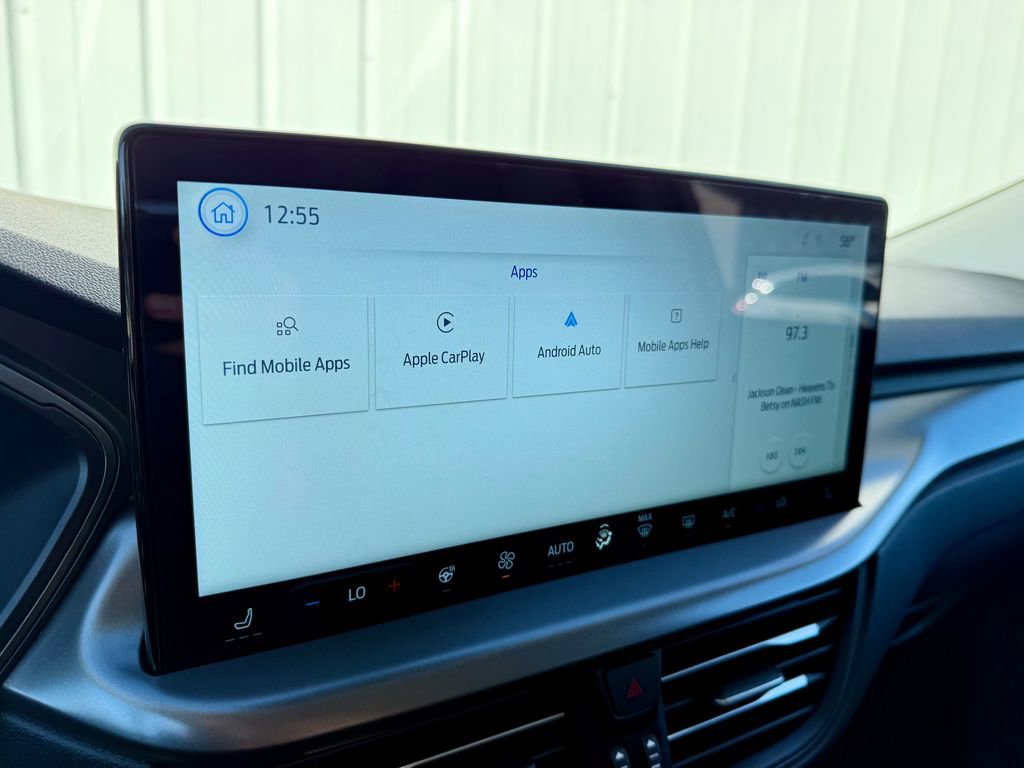 Certified 2025 Ford Escape SE image 29