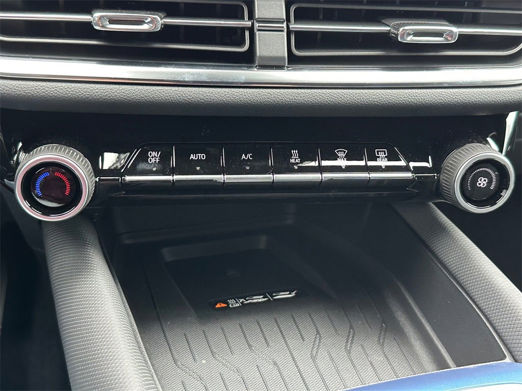 New 2026 Chevrolet Equinox EV LT image 27