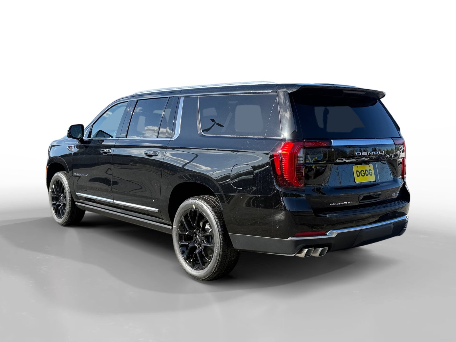 New 2026 GMC Yukon XL Denali w/ Sun & Power Step Package image 3