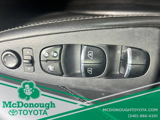 Used 2023 Nissan Maxima SV w/ Floor Mat Group FWD image 19