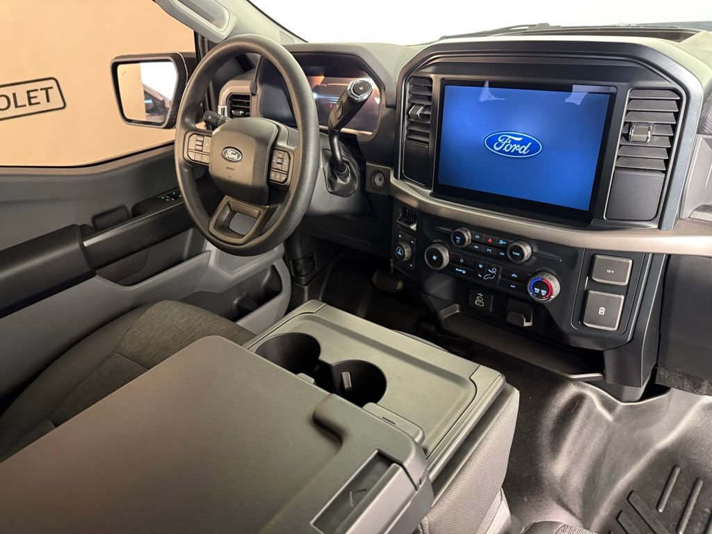 Used 2025 Ford F150 XL w/ Equipment Group 103A High AWD/4WD image 26