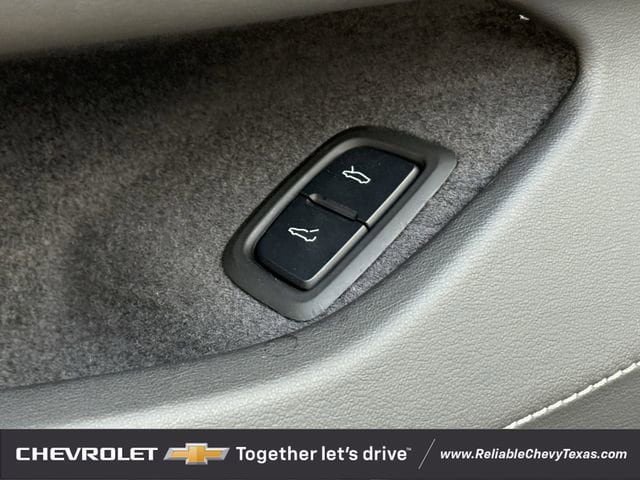 Used 2024 Chevrolet Corvette Stingray Preferred Conv w/ Stealth Interior Trim Package RWD image 30