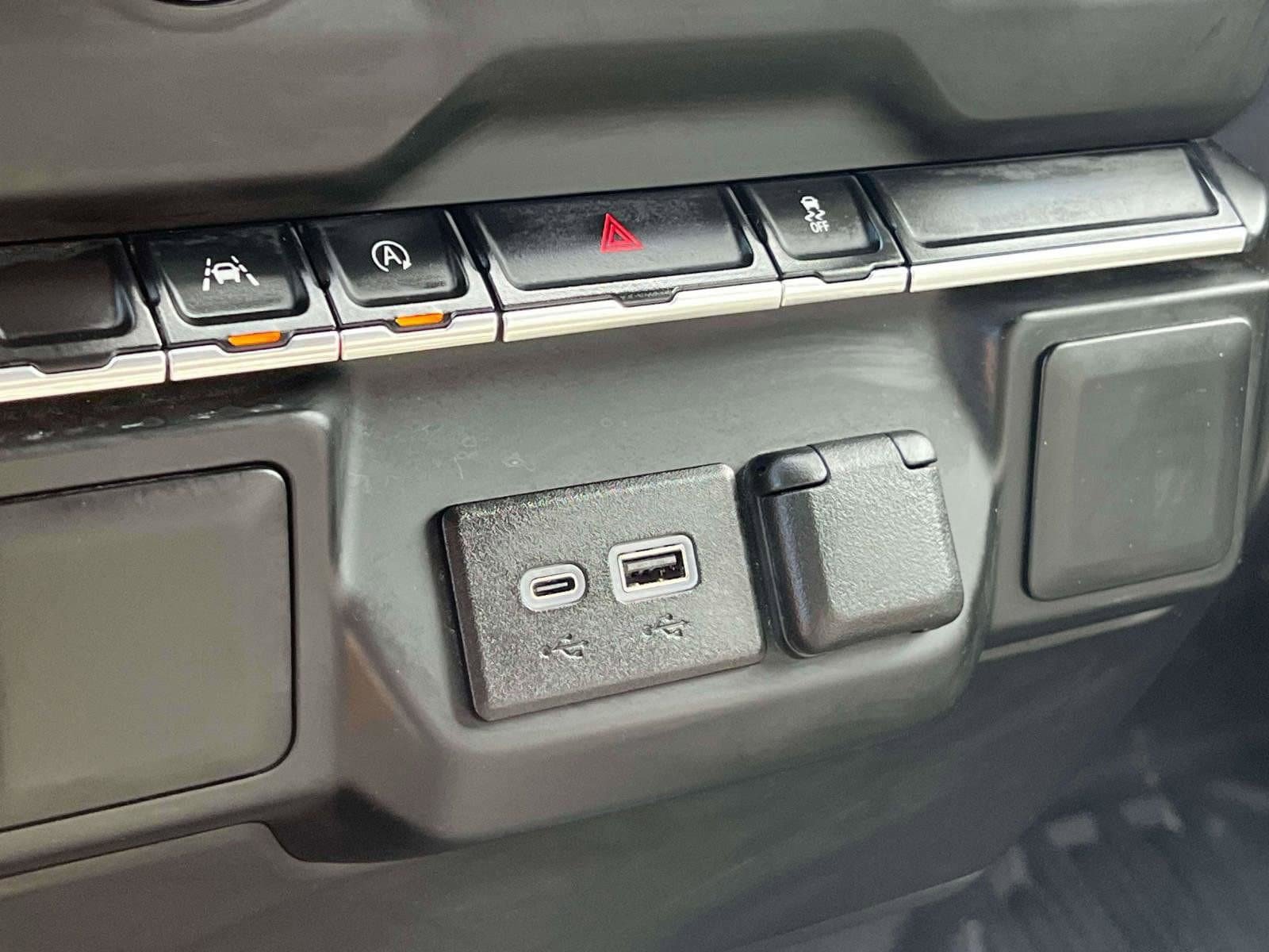 Certified 2024 GMC Sierra 1500 Pro AWD/4WD image 32