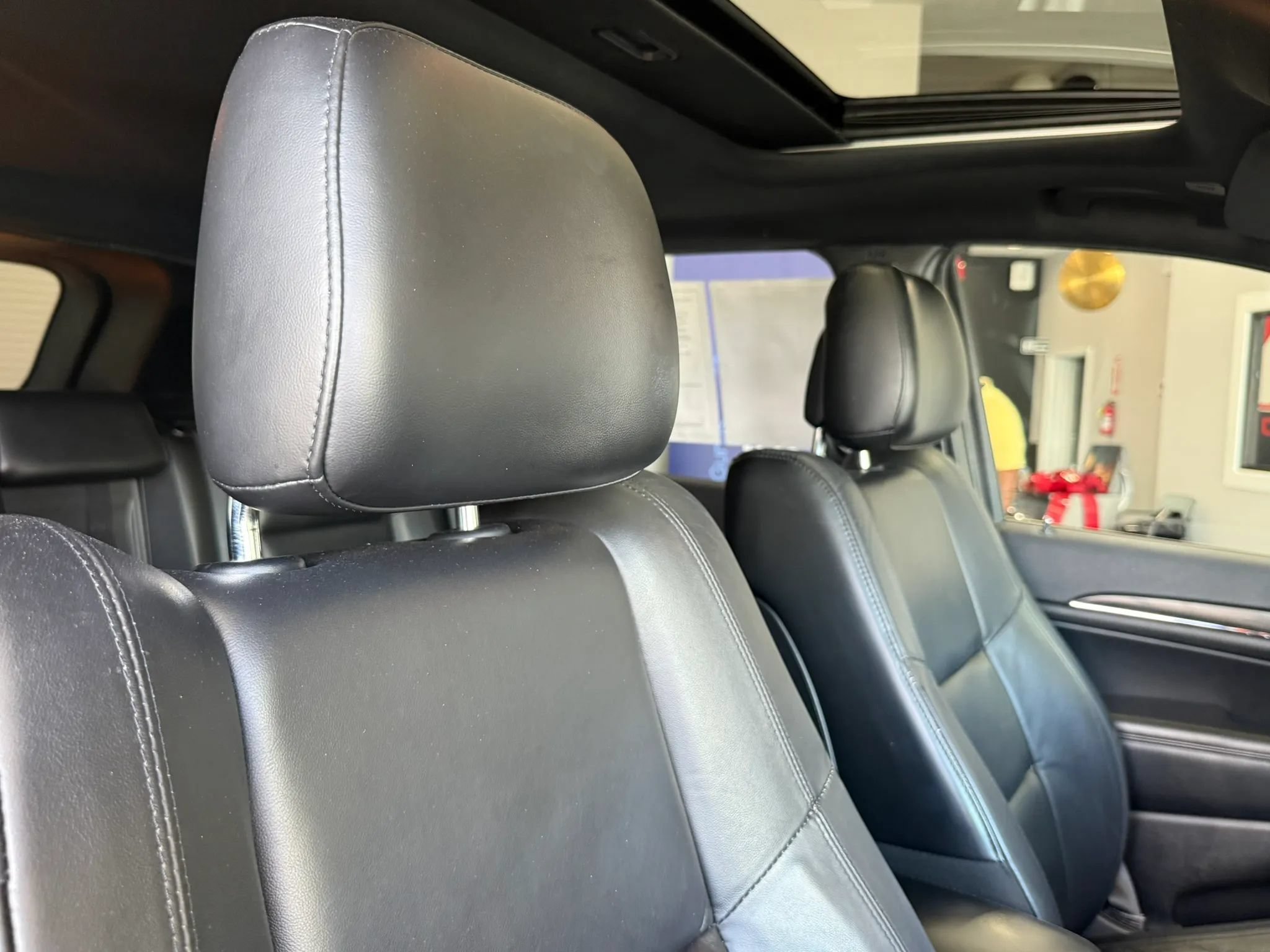 Used 2020 Jeep Grand Cherokee Limited AWD/4WD image 26