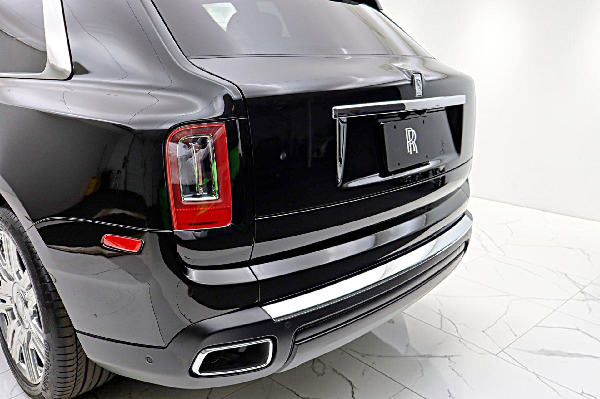 Used 2022 Rolls-Royce Cullinan AWD/4WD image 15