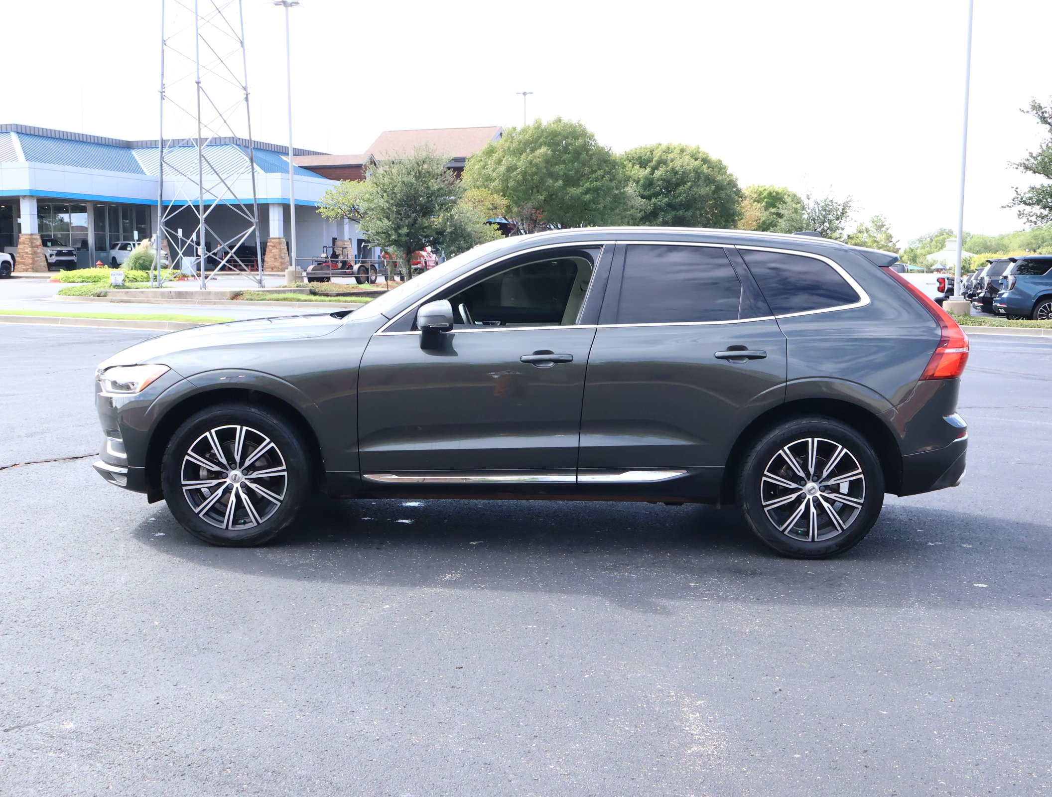 Used 2020 Volvo XC60 T5 Inscription FWD image 34