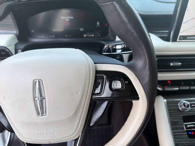 Used 2022 Lincoln Aviator Black Label w/ Dynamic Handling Package AWD/4WD image 25