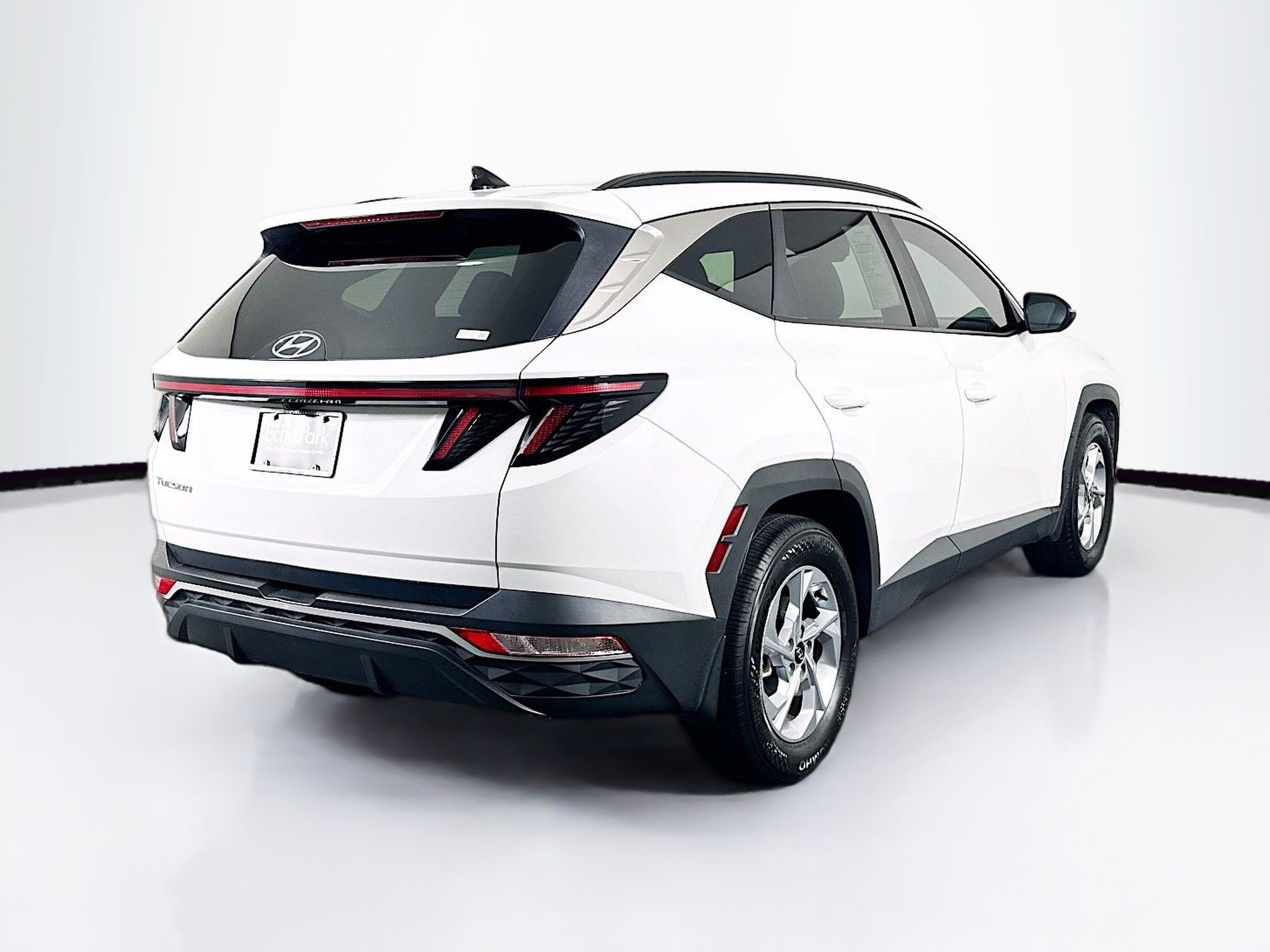 Used 2023 Hyundai Tucson SEL FWD image 9