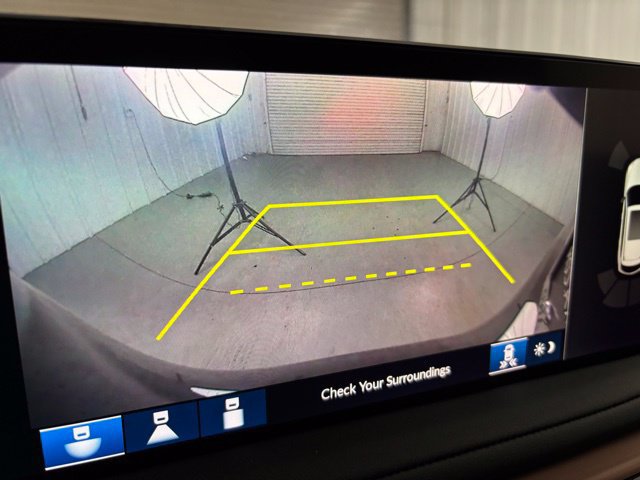 Used 2026 Acura MDX w/ Technology Package FWD image 27