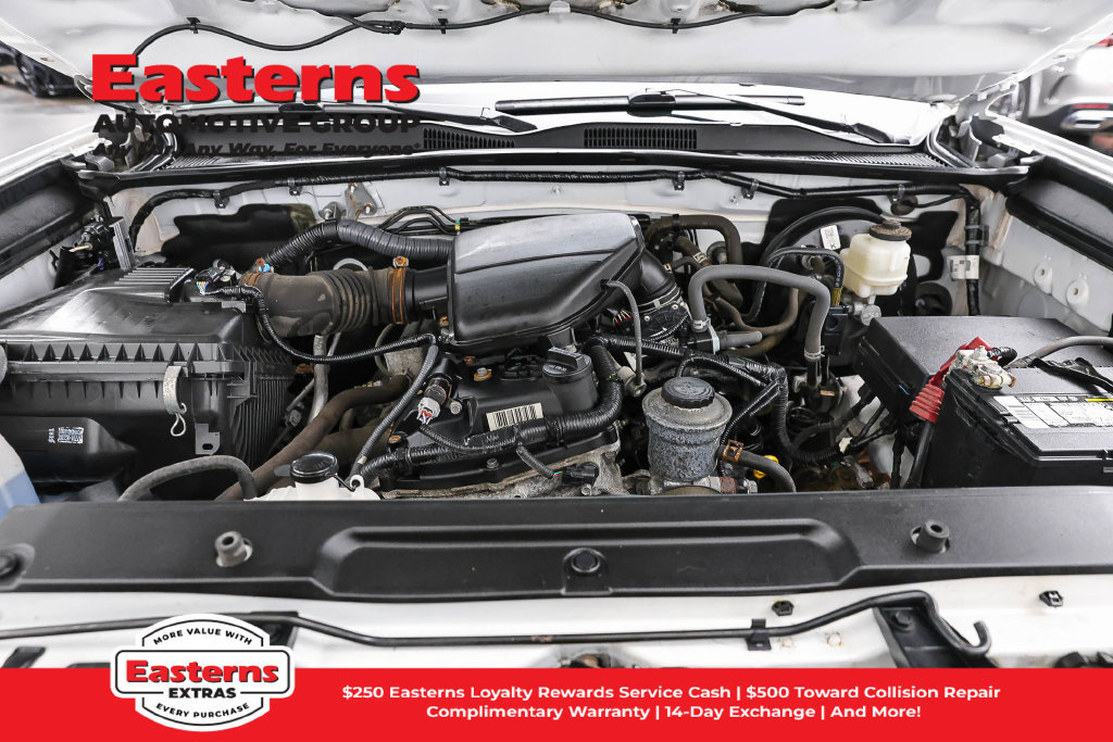 Used 2021 Toyota Tacoma SR RWD image 8