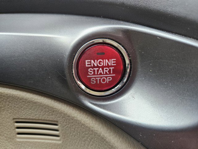 Used 2014 Acura ILX w/ Technology Package image 16