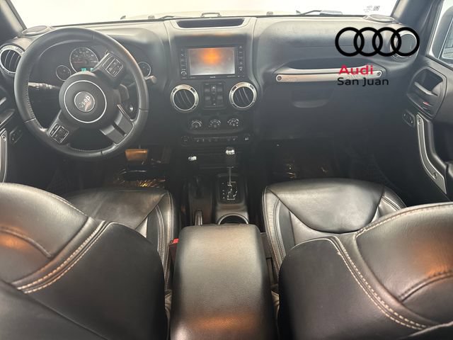 Used 2017 Jeep Wrangler Unlimited Rubicon w/ Connectivity Group AWD/4WD image 35