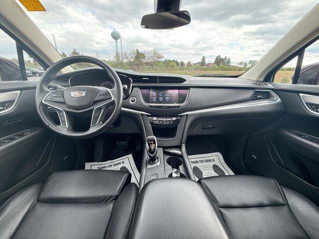 Used 2017 Cadillac XT5 Luxury w/ Driver Awareness Package AWD/4WD image 25