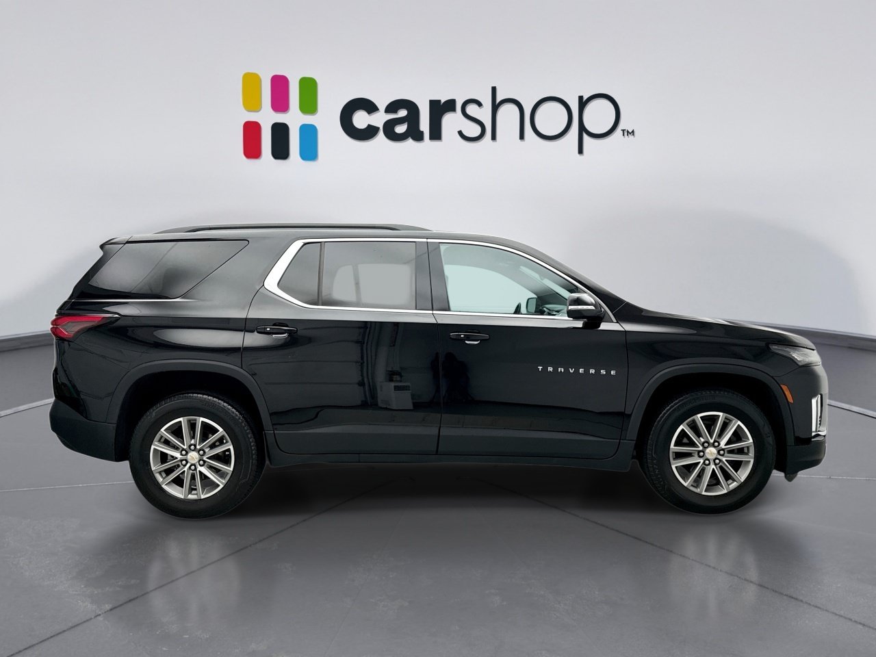 Used 2023 Chevrolet Traverse LT AWD/4WD image 6