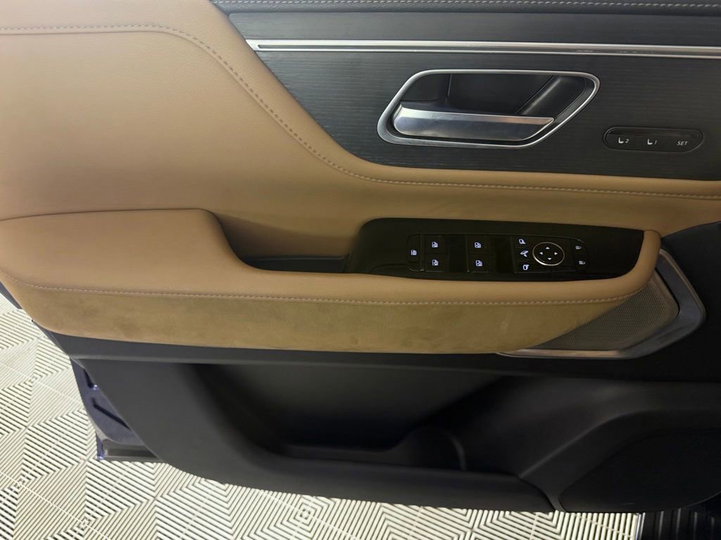 Used 2025 INFINITI QX80 Sensory w/ Exterior Package AWD/4WD image 28