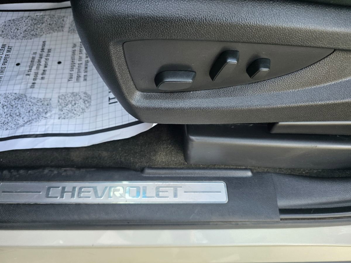 Used 2017 Chevrolet Tahoe LT image 18