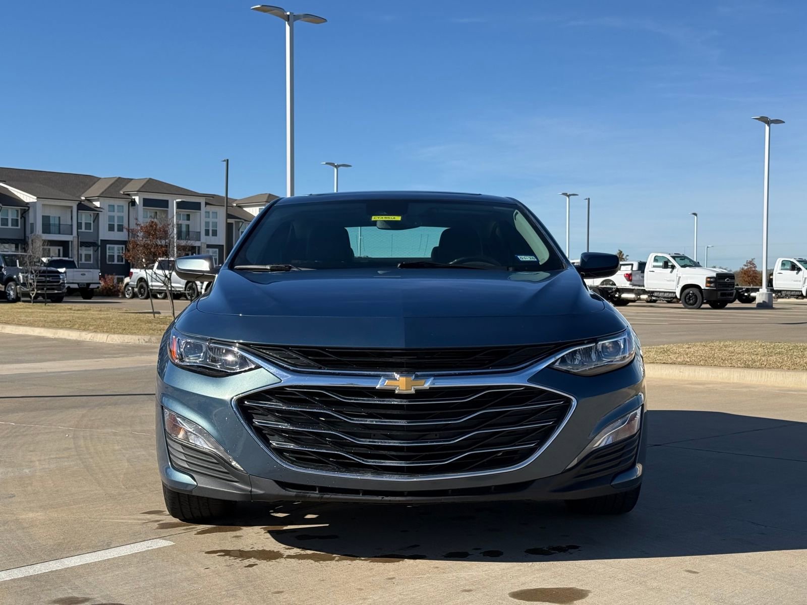 Used 2024 Chevrolet Malibu LT image 2