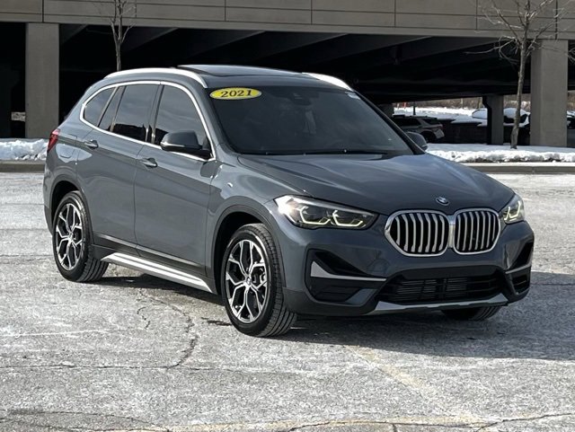 Used 2021 BMW X1 xDrive28i w/ Premium Package image 2