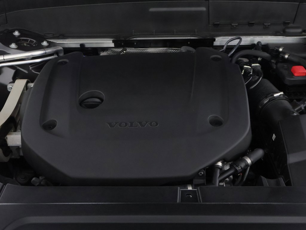 Used 2024 Volvo XC90 B6 Ultimate w/ Protection Package Premier image 27