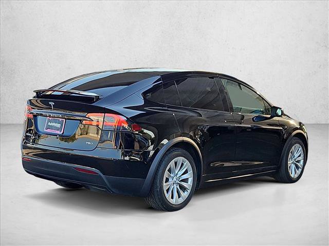 Used 2018 Tesla Model X 75D AWD/4WD image 5
