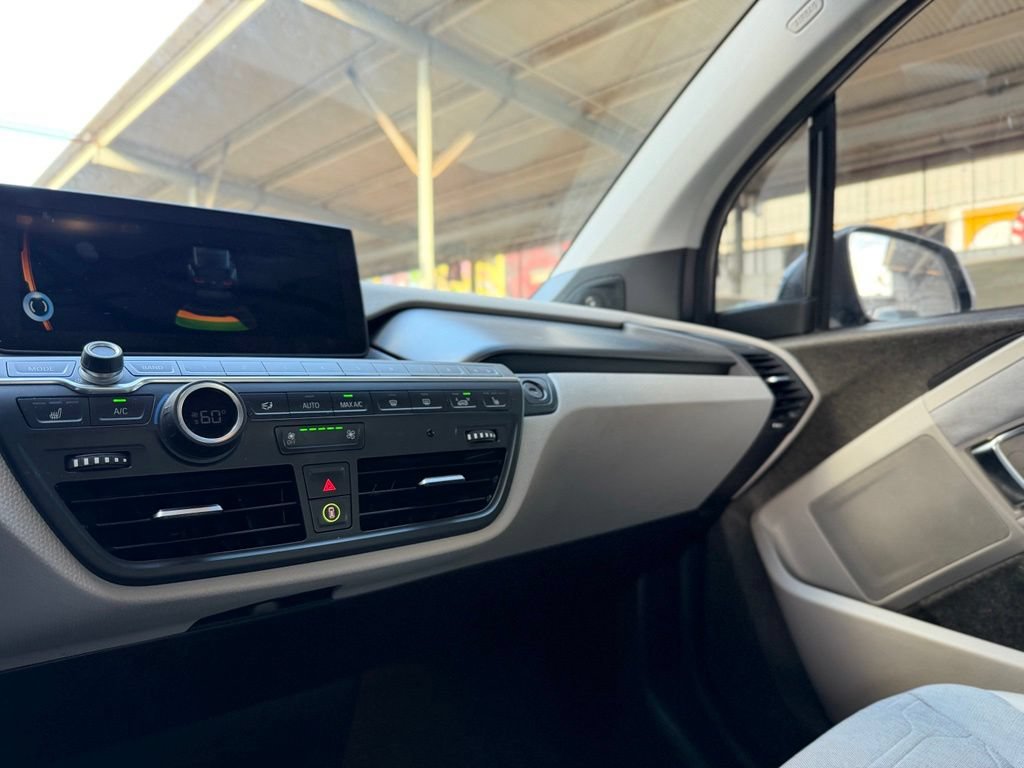Used 2017 BMW i3 RWD image 11