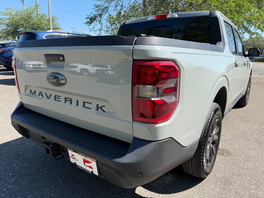 Used 2024 Ford Maverick Lariat w/ Black Appearance Package FWD image 8