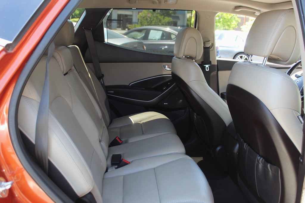 Used 2015 Hyundai Santa Fe Sport 2.0T w/ Option Group 05 FWD image 30