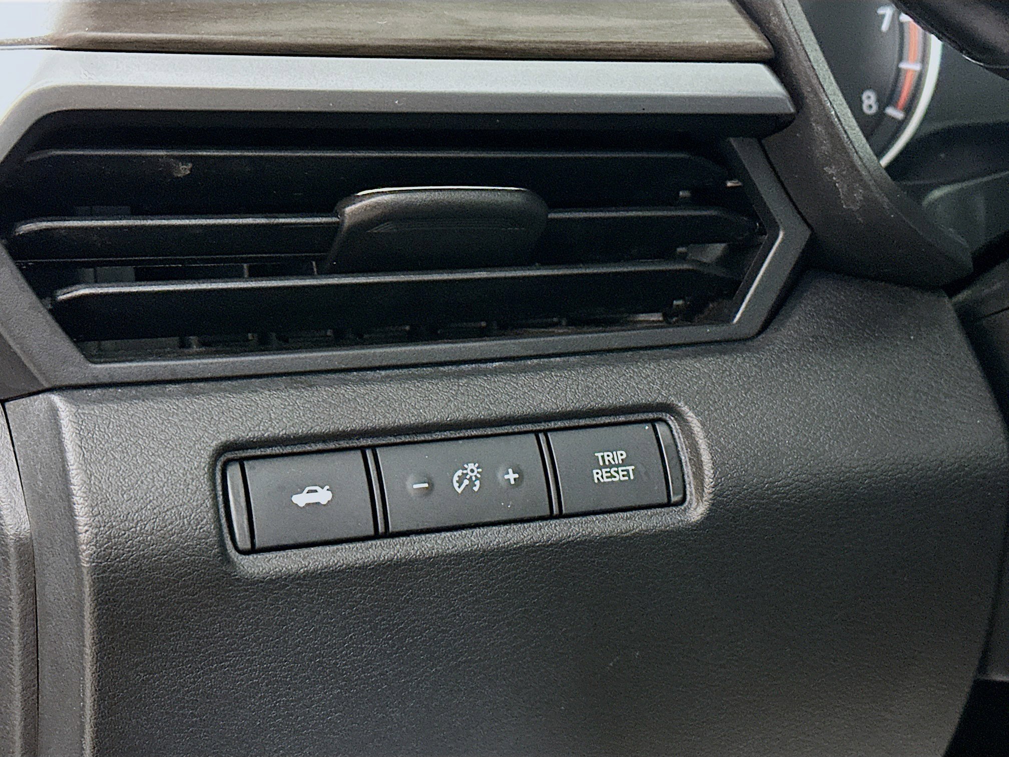 Used 2023 Nissan Altima 2.5 SV image 10