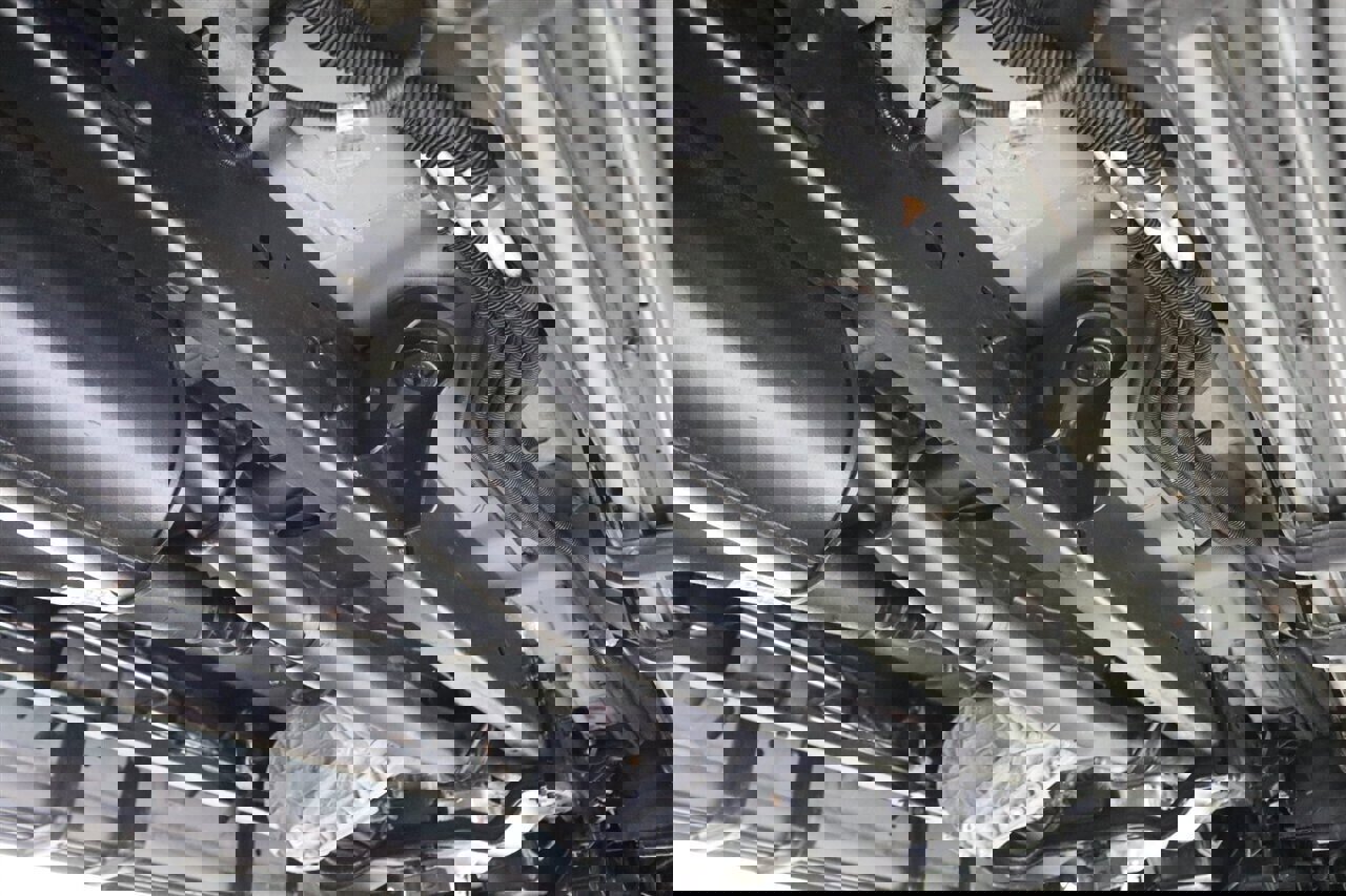 Used 2002 Ford Excursion Limited image 24