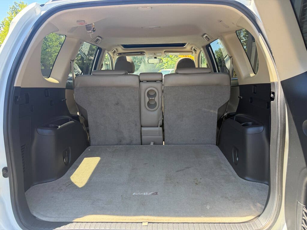 Used 2007 Toyota RAV4 Limited AWD/4WD image 23